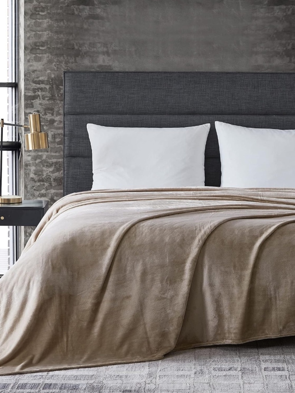 Kenneth Cole Reaction Beige Oatmeal Solid Ultra Soft Plush Fleece King Blanket